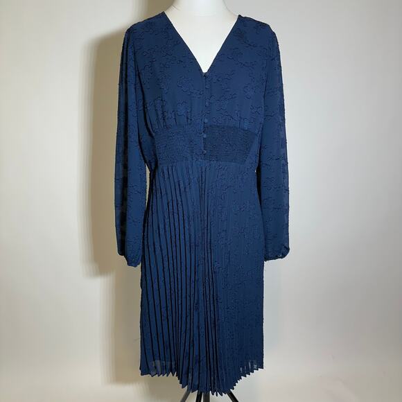 NWT Nanette Lepore Navy Blue Long Sleeve Bella Dobby Dress Pleats Womens Size 12 - Picture 1 of 12